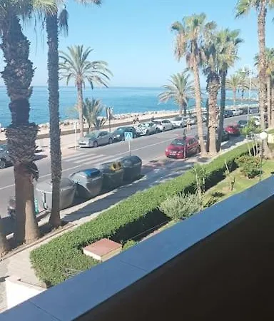 Primera Linea De Playa Cerca Del Parque Acuatico Almunecar