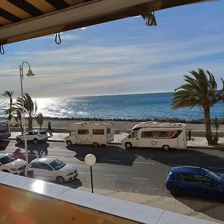 Apartment Primera Linea De Playa Cerca Del Parque Acuatico